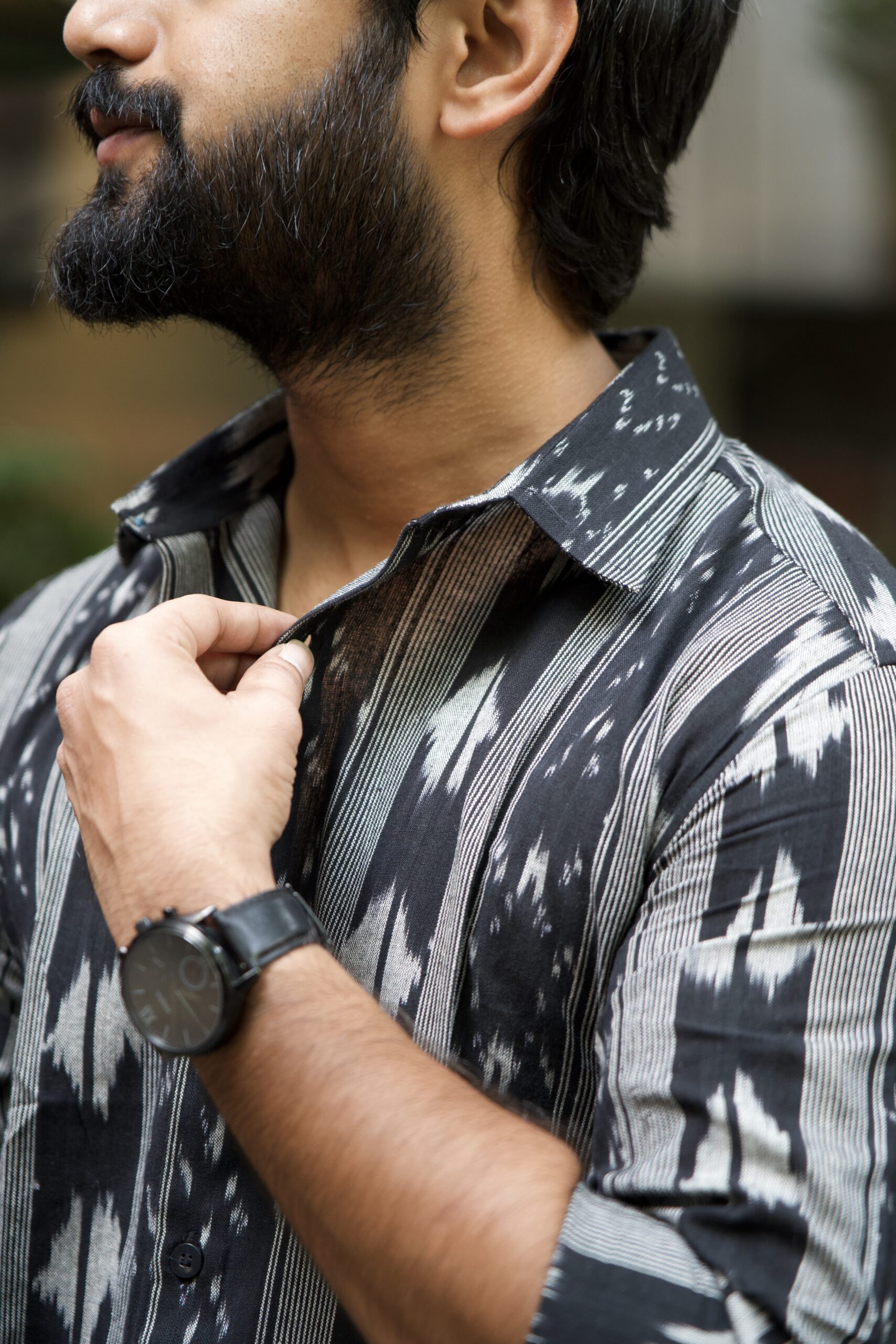 Shadow Weave Mens Ikat Shirt - Image 2