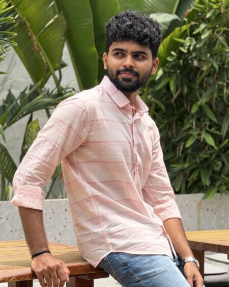 Alternative view of Blush Horizon Handwoven Cotton Shirt