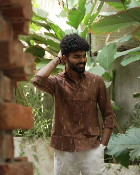 Mrittika Handwoven Cotton Shirt - Image 4